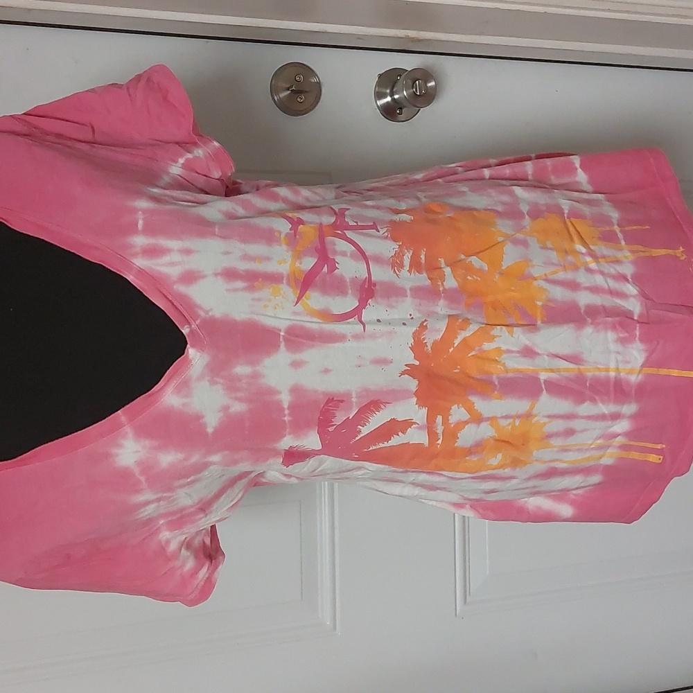 OP Juniors XL (15-17) pink tie dye V neck tshirt